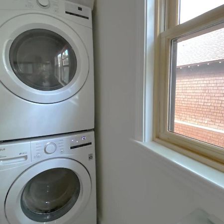 Luxurious Cambridge Room Steps From Harvard U 케임브리지 외부 사진