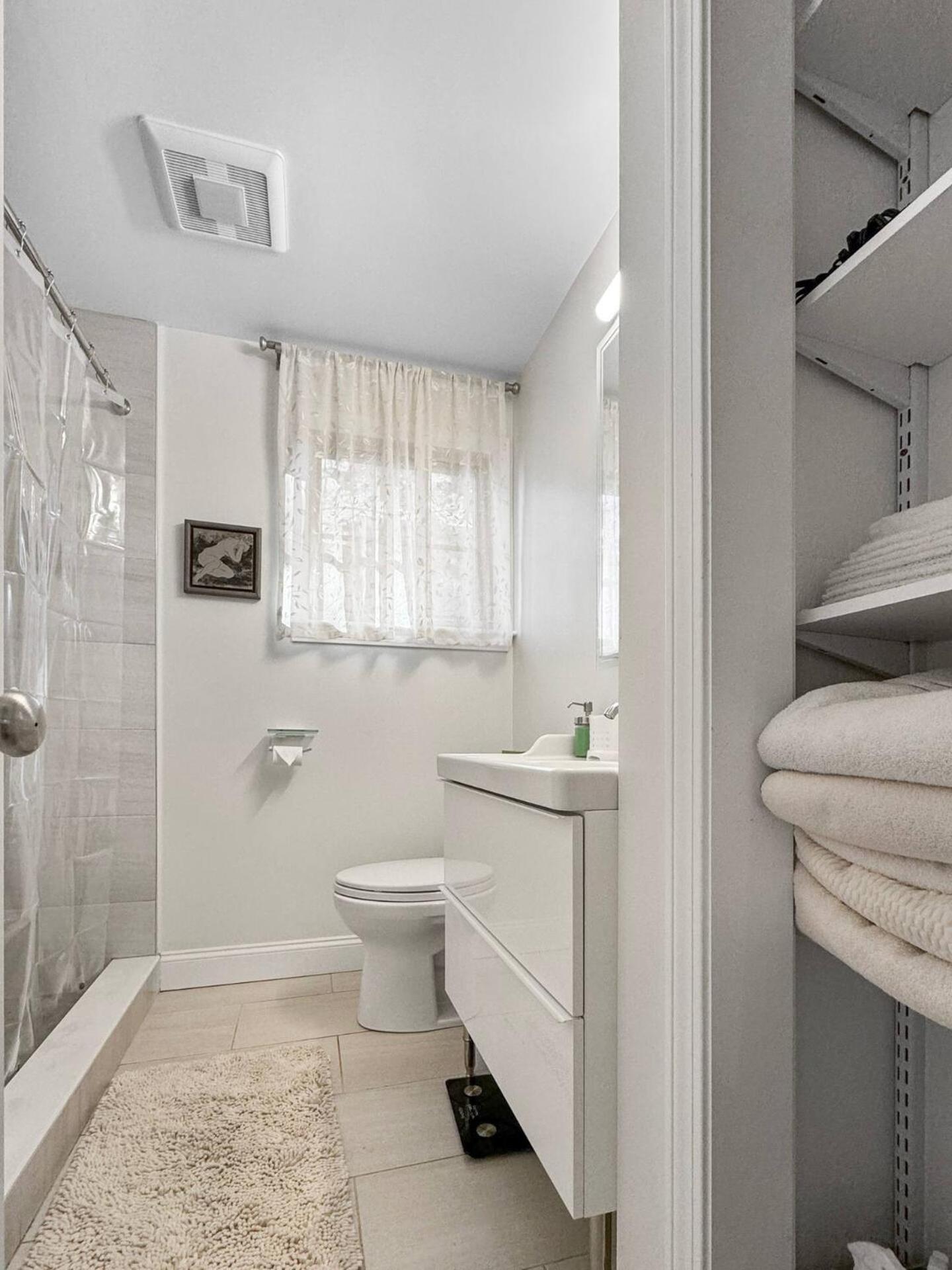 Luxurious Cambridge Room Steps From Harvard U 케임브리지 외부 사진
