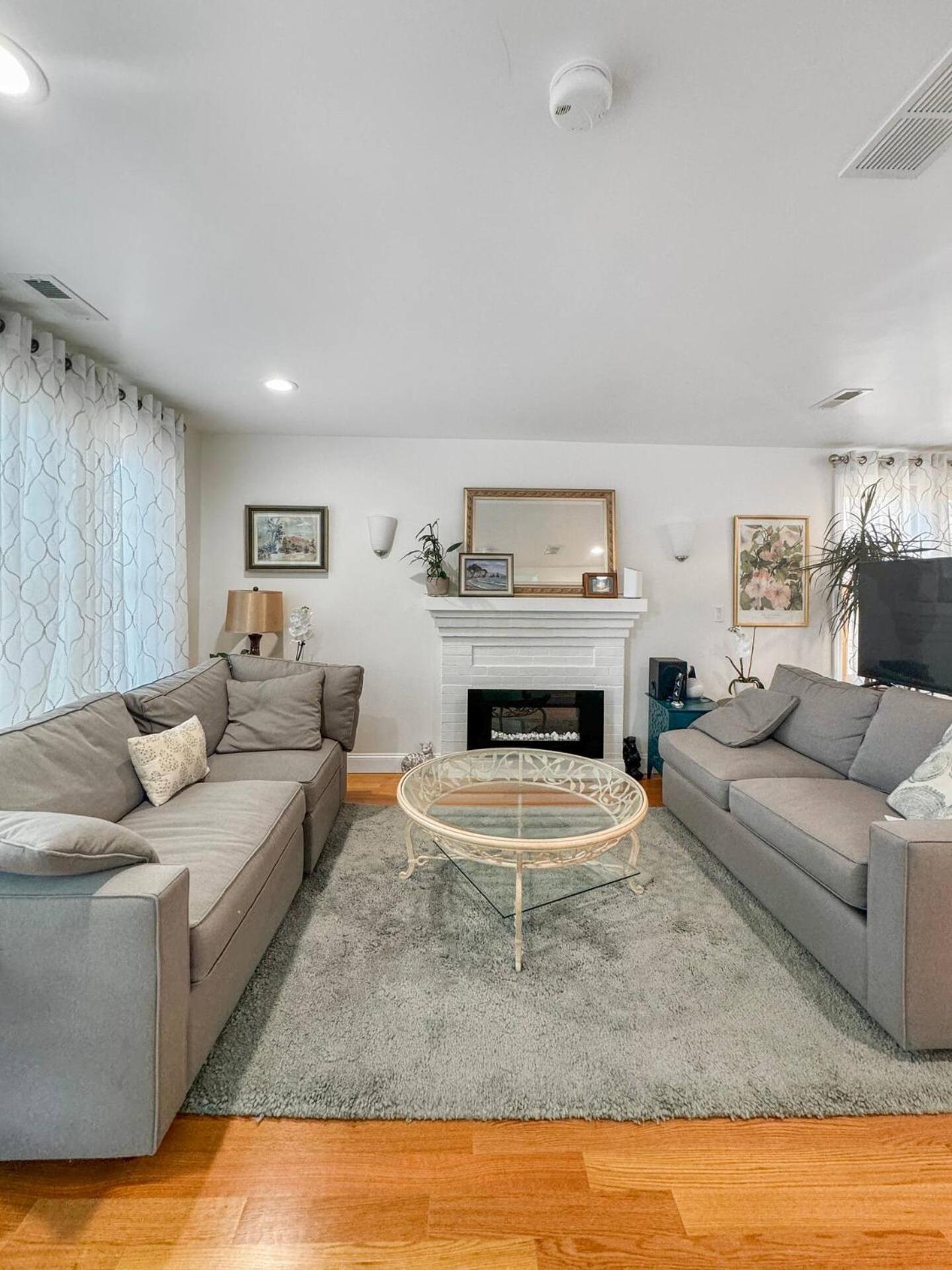 Luxurious Cambridge Room Steps From Harvard U 케임브리지 외부 사진