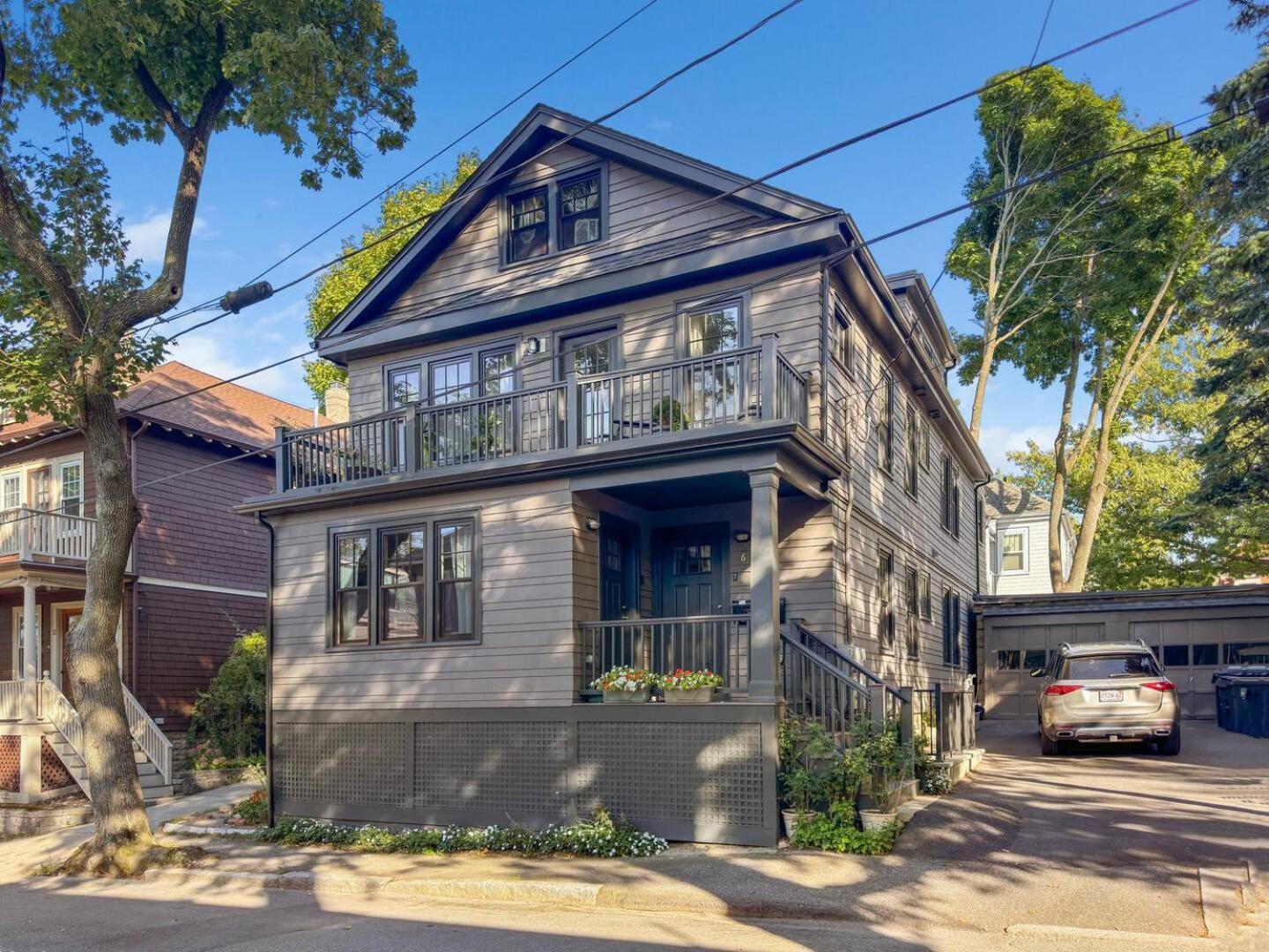 Luxurious Cambridge Room Steps From Harvard U 케임브리지 외부 사진